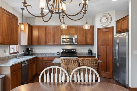 656 Lake Ridge Drive Woodbury MN 55129