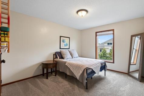656 Lake Ridge Drive Woodbury MN 55129