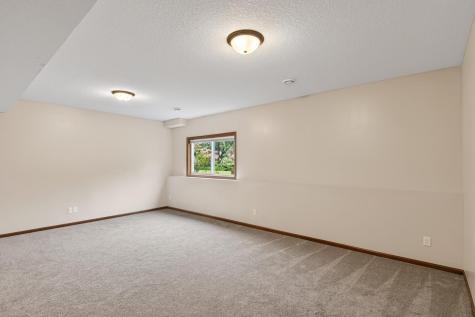 656 Lake Ridge Drive Woodbury MN 55129