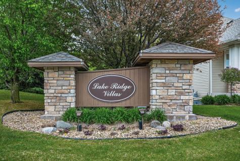 656 Lake Ridge Drive Woodbury MN 55129