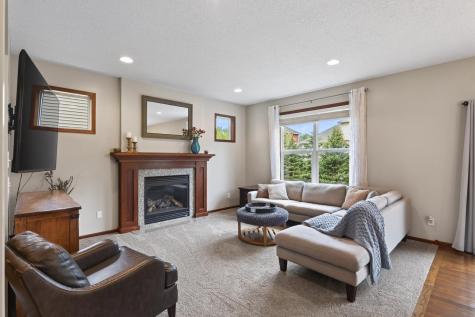 656 Lake Ridge Drive Woodbury MN 55129