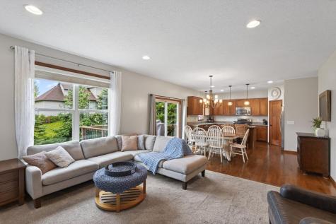 656 Lake Ridge Drive Woodbury MN 55129