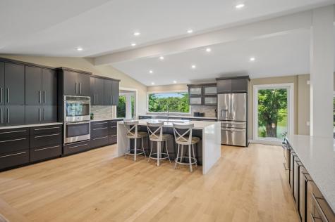 730 Amber Drive Shoreview MN 55126