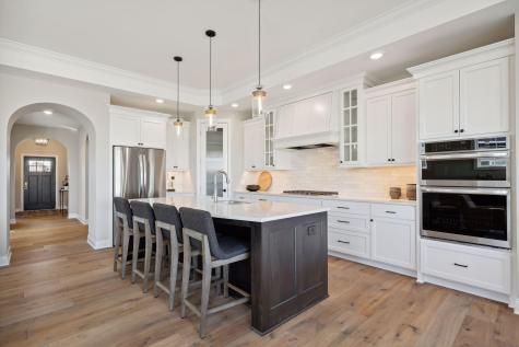 9144 Mills Drive Chanhassen MN 55317