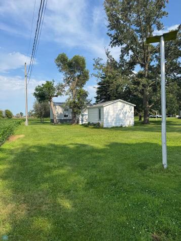 306 E Dakota Avenue Galesburg ND 58035