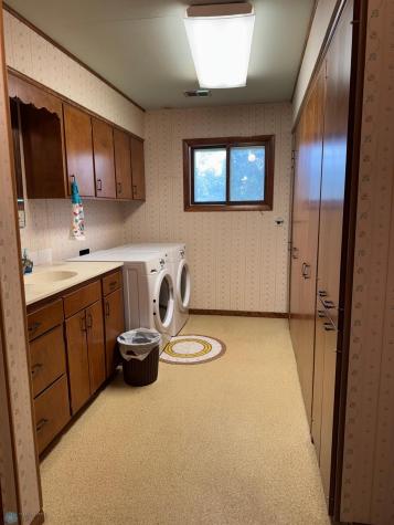 306 E Dakota Avenue Galesburg ND 58035