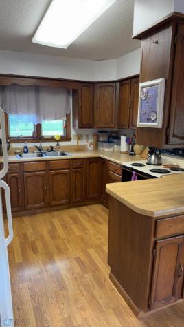 306 E Dakota Avenue Galesburg ND 58035