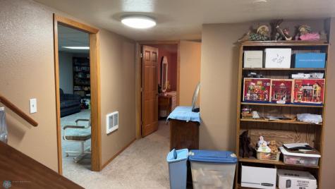 306 E Dakota Avenue Galesburg ND 58035