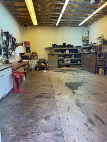 306 E Dakota Avenue Galesburg ND 58035