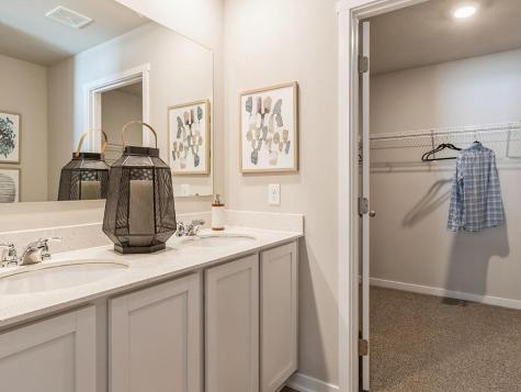 2364 Pleasant Avenue Shakopee MN 55379