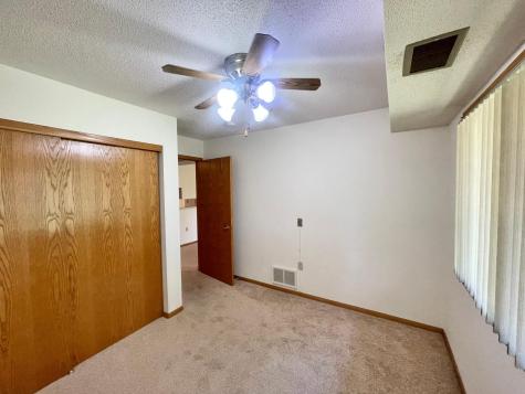 401 S County Road 5 Springfield MN 56087