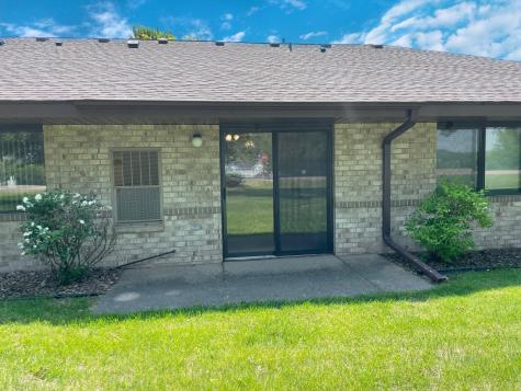 401 S County Road 5 Springfield MN 56087