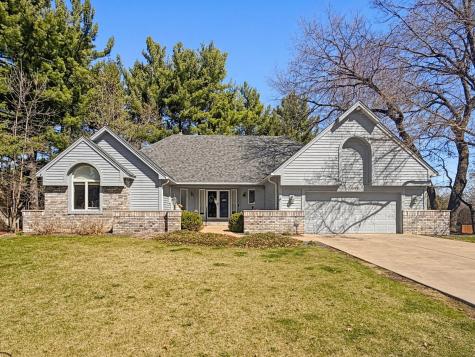 8992 Hidden Meadow Road Woodbury MN 55125