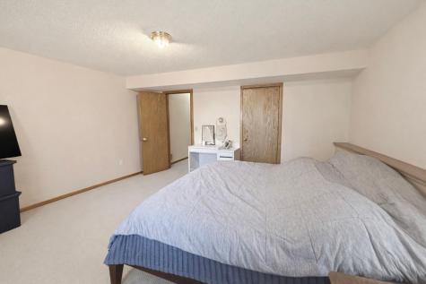 8992 Hidden Meadow Road Woodbury MN 55125