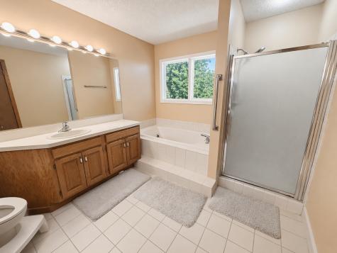 8992 Hidden Meadow Road Woodbury MN 55125