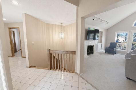 8992 Hidden Meadow Road Woodbury MN 55125