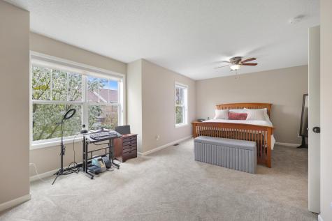 11330 Sandcastle Drive Woodbury MN 55129