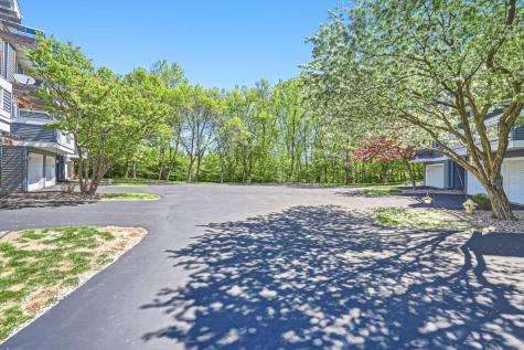 15615 24th Avenue N Plymouth MN 55447