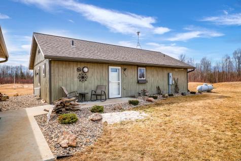 7634 Saint Peter Lane NW Puposky MN 56667