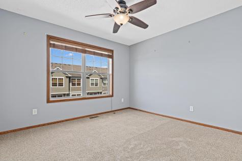 1802 Colonial Lane Chanhassen MN 55317