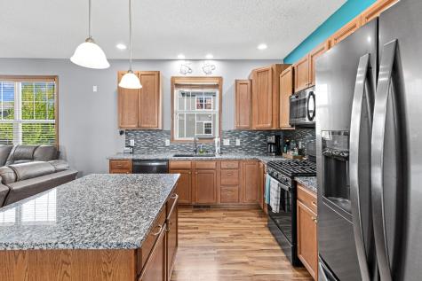 1802 Colonial Lane Chanhassen MN 55317
