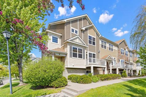 1802 Colonial Lane Chanhassen MN 55317