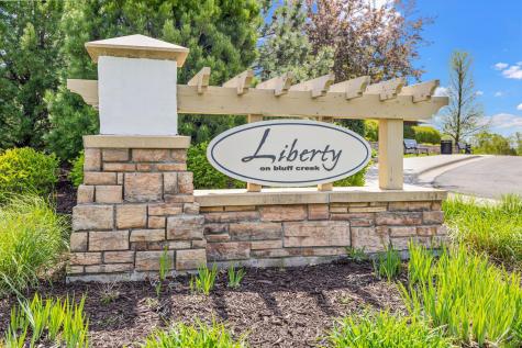 1802 Colonial Lane Chanhassen MN 55317
