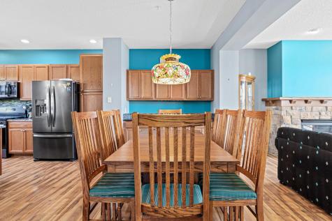 1802 Colonial Lane Chanhassen MN 55317