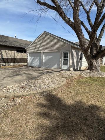 821 1st Avenue W Edgerton MN 56128