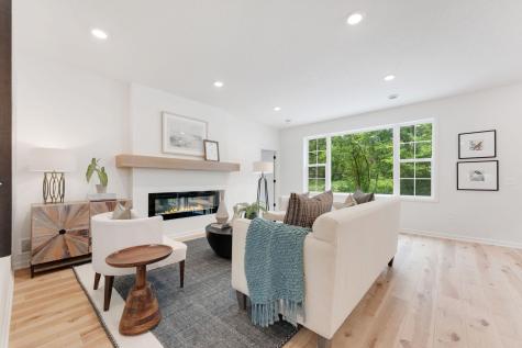 8208 Haywood Drive Lino Lakes MN 55014