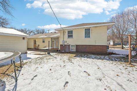 7700 Sierra Parkway Brooklyn Park MN 55444