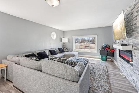 7700 Sierra Parkway Brooklyn Park MN 55444