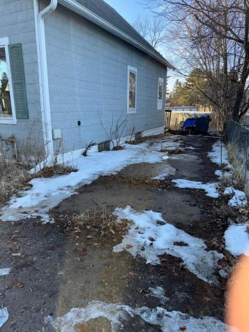 633 Parkway Drive Saint Paul MN 55106