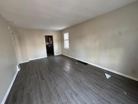 633 Parkway Drive Saint Paul MN 55106