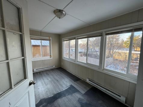 633 Parkway Drive Saint Paul MN 55106