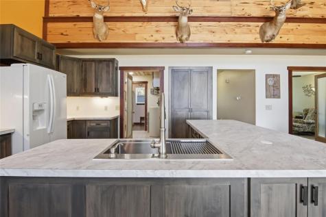 W8895 North Lake Road Greenwood WI 54437