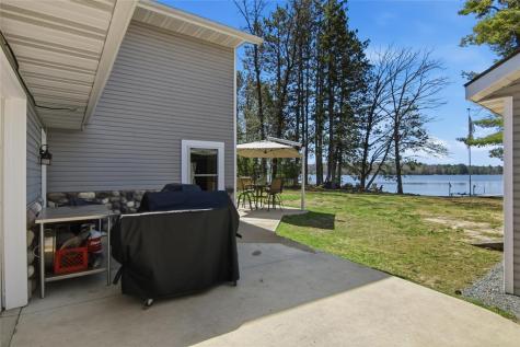 W8895 North Lake Road Greenwood WI 54437