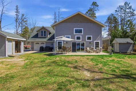 W8895 North Lake Road Greenwood WI 54437