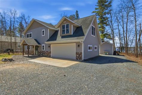W8895 North Lake Road Greenwood WI 54437