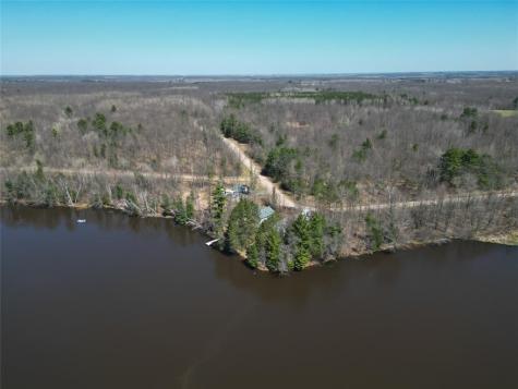 W8895 North Lake Road Greenwood WI 54437