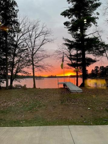 W8895 North Lake Road Greenwood WI 54437