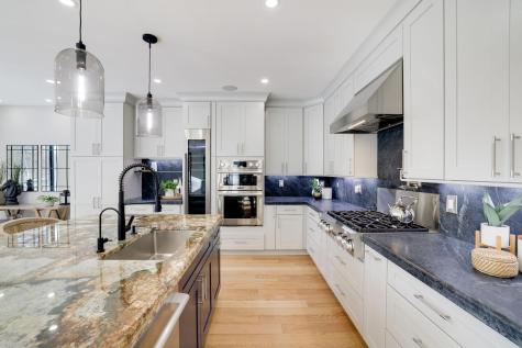 1125 Tyrol Trail Golden Valley MN 55416