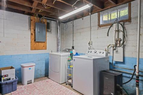 616 State Street West Concord MN 55985