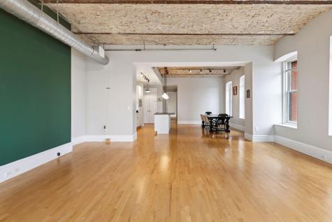 300 Wall Street Saint Paul MN 55101