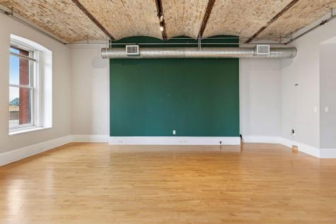 300 Wall Street Saint Paul MN 55101