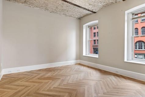 300 Wall Street Saint Paul MN 55101