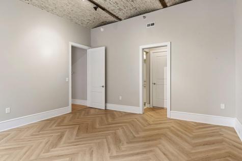 300 Wall Street Saint Paul MN 55101