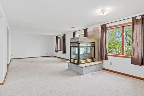 6705 327th Lane NW Princeton MN 55371