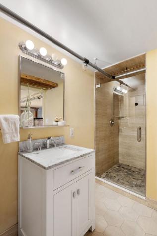 801 Washington Avenue N Minneapolis MN 55401