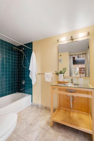 801 Washington Avenue N Minneapolis MN 55401